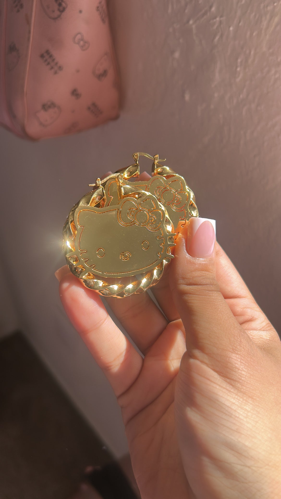KITTY HOOPS