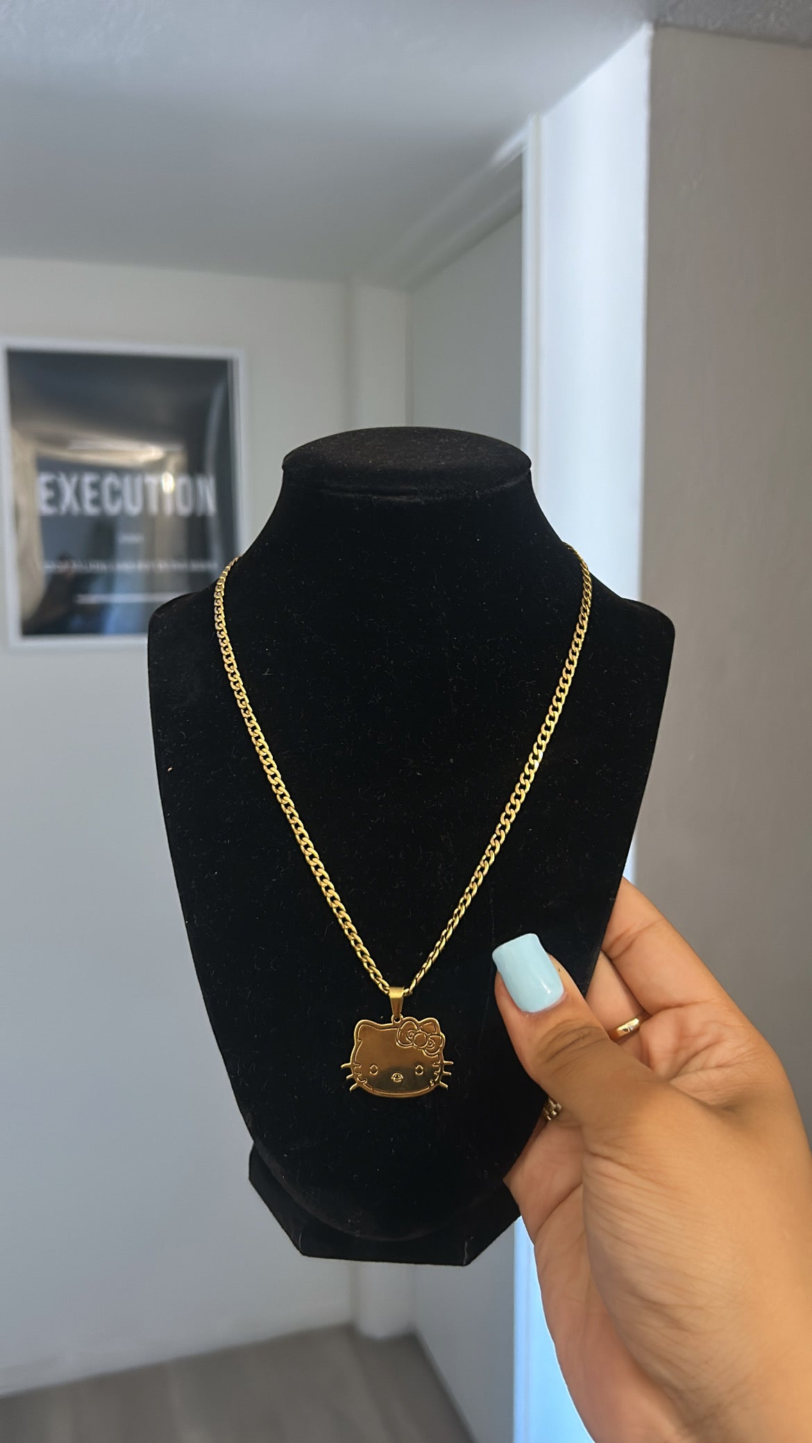 HK FACE NECKLACE